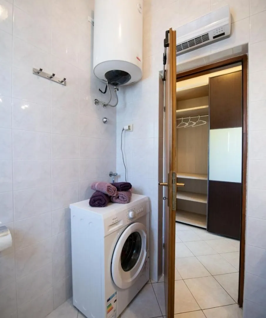 Apartment Miriam - 200M From Beach Ika