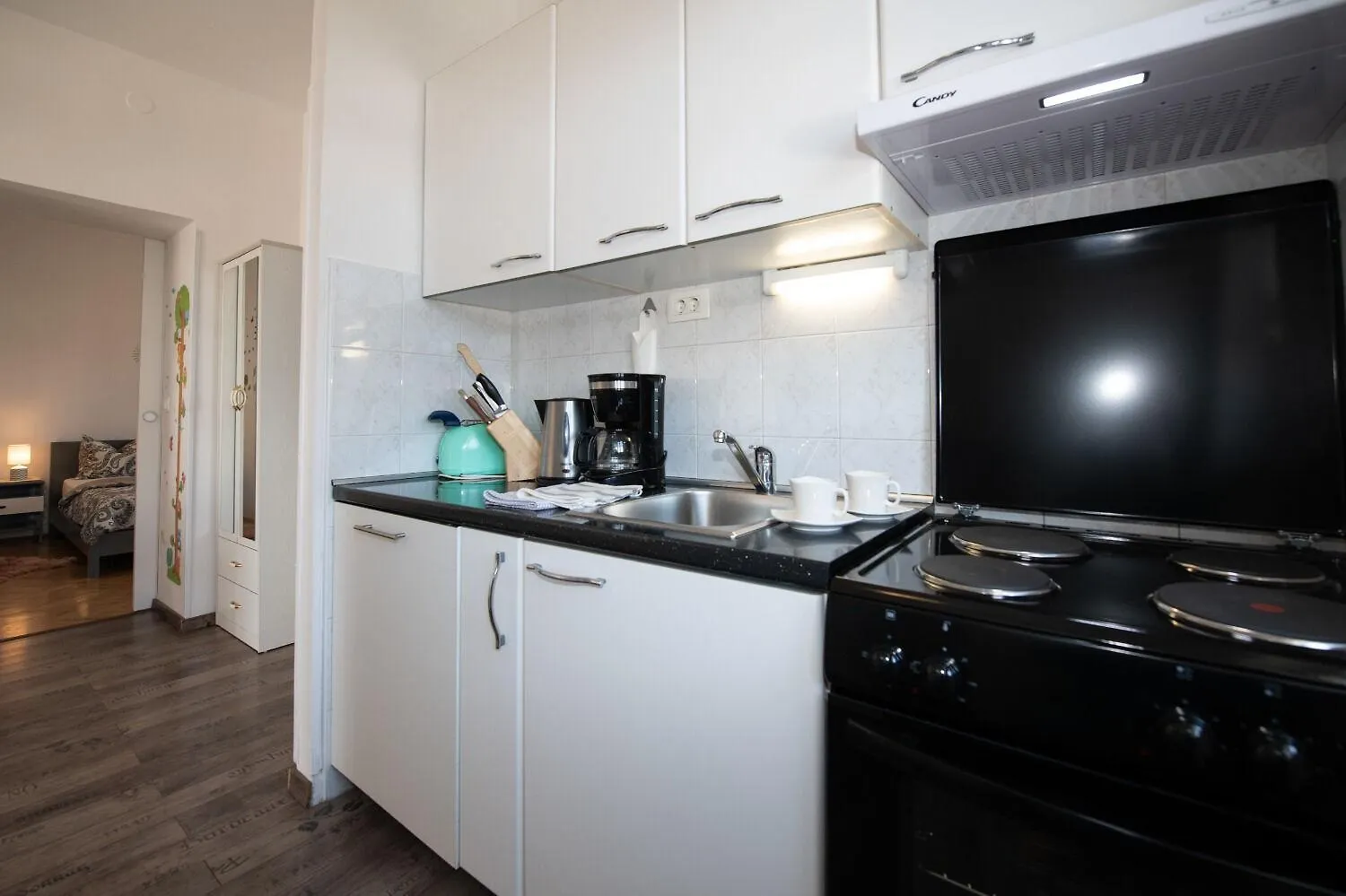Apartment Miriam - 200M From Beach Ika 0*,