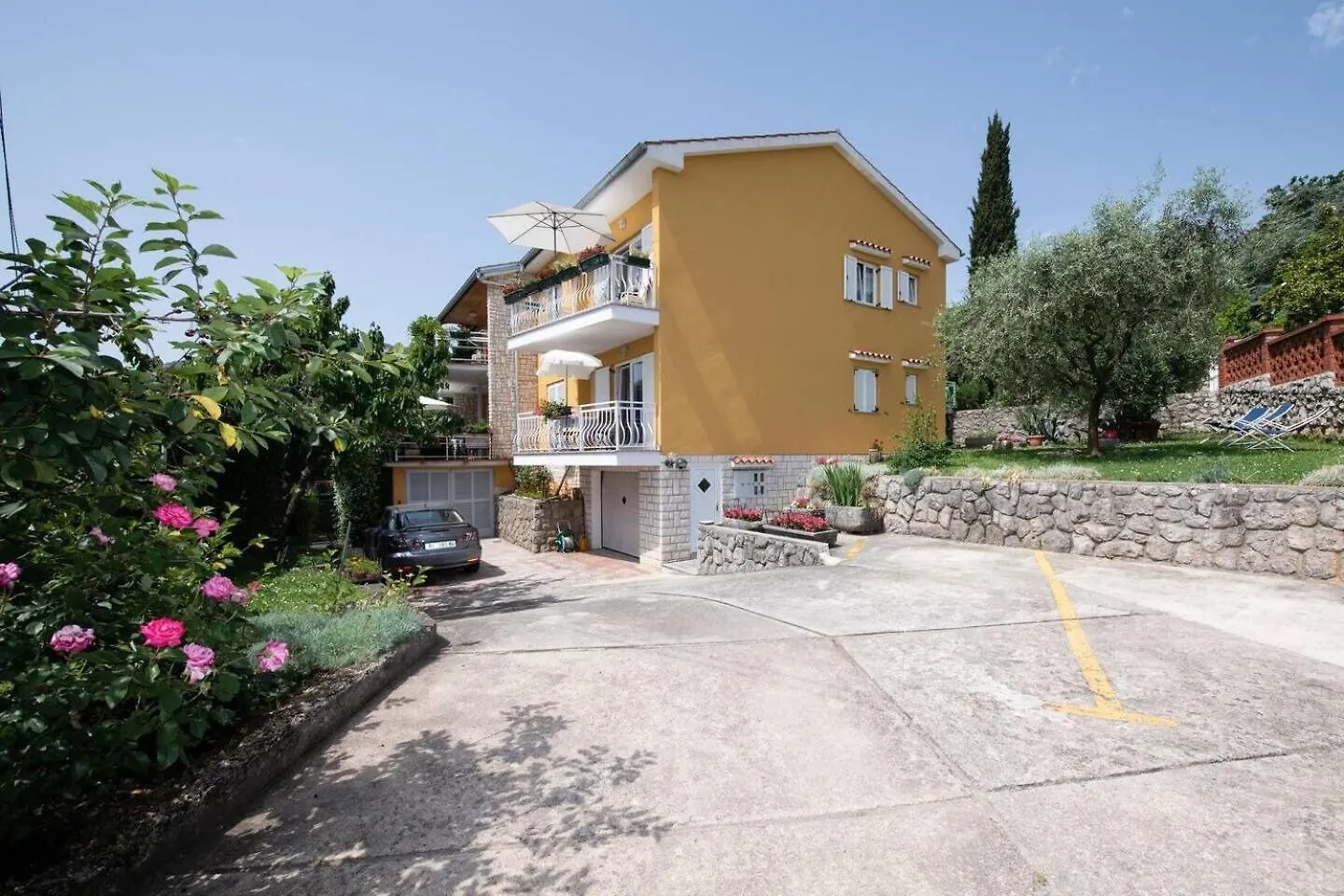Apartment Miriam - 200M From Beach Ika
