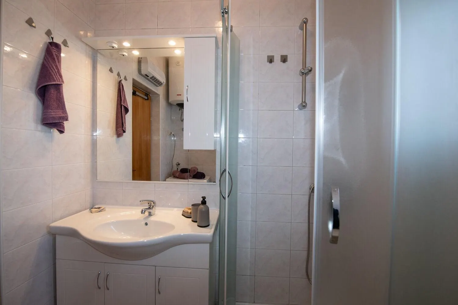 Apartment Miriam - 200M From Beach Ika