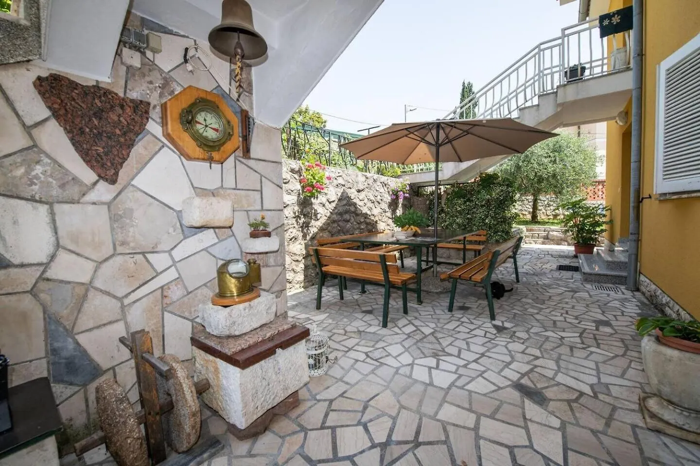 Apartment Miriam - 200M From Beach Ika